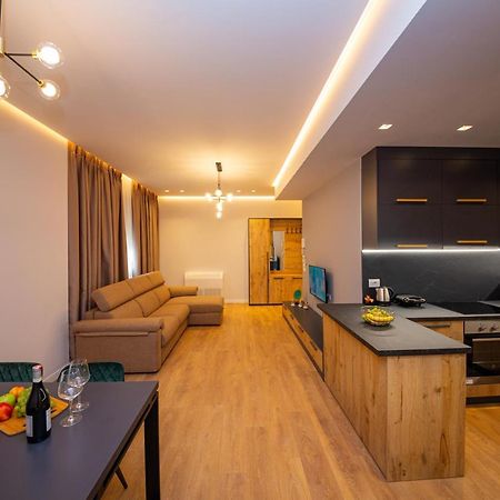 Central Chic Apartments Tirana Exterior foto
